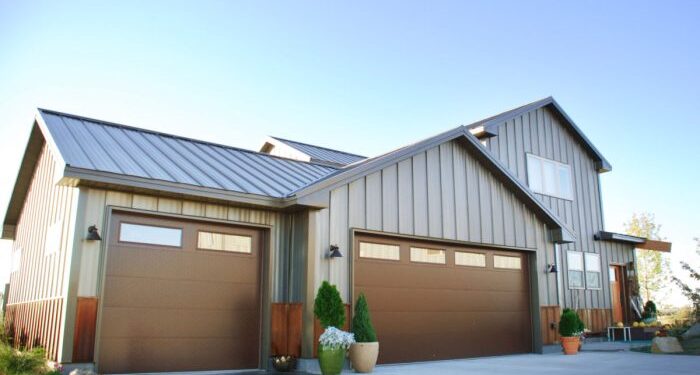 Decorate Exterior Using Corrugated Metal Siding For Residential Home ...
